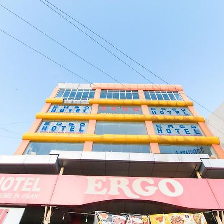 Reddoorz Plus Near Vigan City Commercial Center Экстерьер фото