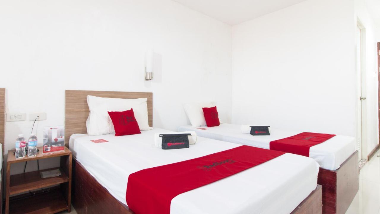 Reddoorz Plus Near Vigan City Commercial Center Экстерьер фото