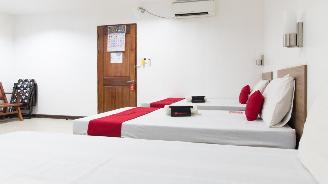 Reddoorz Plus Near Vigan City Commercial Center Экстерьер фото